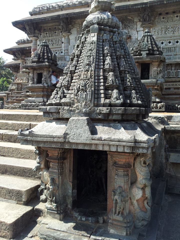 Belur, Halebeedu, Halebeid, Karnataka, Temple, Hoysala, Hoysaleshwar, Architecture